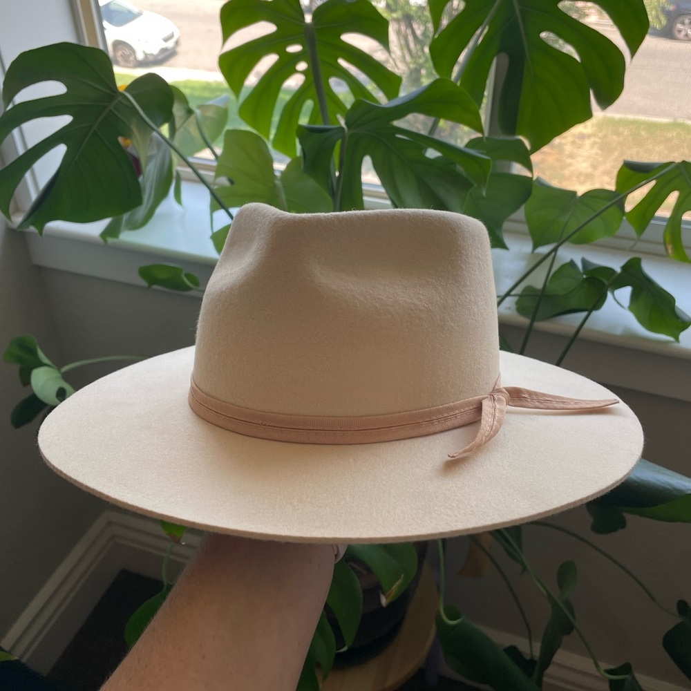 Lack of Color - wide brim ivory fedora